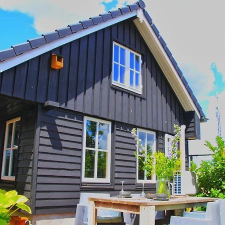 Uniek Houten Huis Nabij Bos En Plassen Hollandsche Rading المظهر الخارجي الصورة
