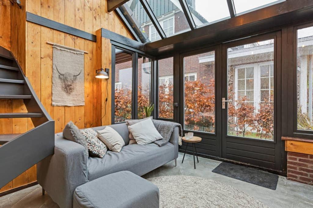Uniek Houten Huis Nabij Bos En Plassen Hollandsche Rading المظهر الخارجي الصورة