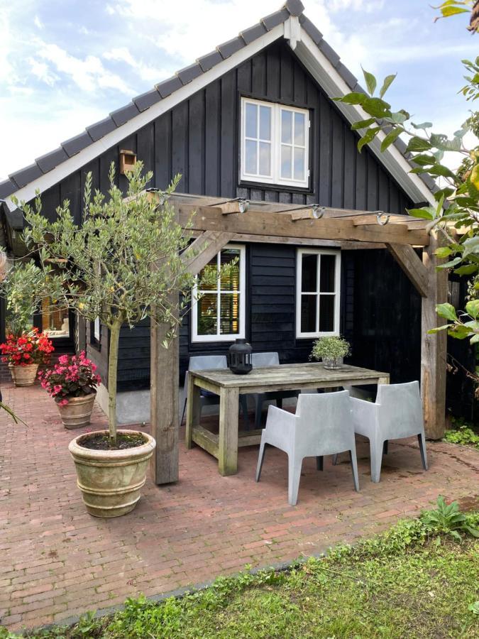 Uniek Houten Huis Nabij Bos En Plassen Hollandsche Rading المظهر الخارجي الصورة